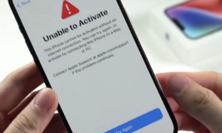 iPhone smartphone unable to activate